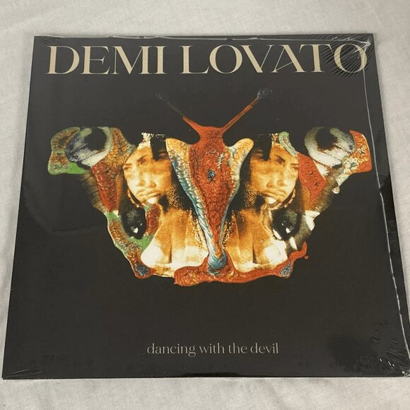 Demi Lovato - Dancing With The Devil Exclusive Limited Black Vinyl LP - Picture 2 of 2